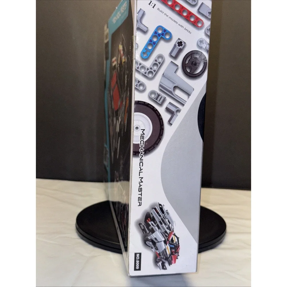 Kididdo Mechanical Master‎ 2 in 1 DIY Remote Control Vehicle No 8009 NEW SEALED